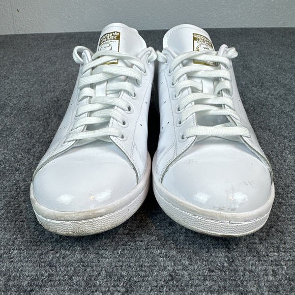 Adidas Women's 9.5 Endorsed By Stan Smith White Snake Print‎ Gold Trim Shoes EUC - Picture 2 of 12